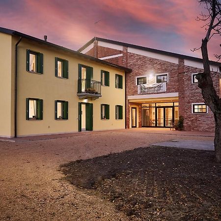 Brussa Horse Oasi Villa Caorle Exterior photo